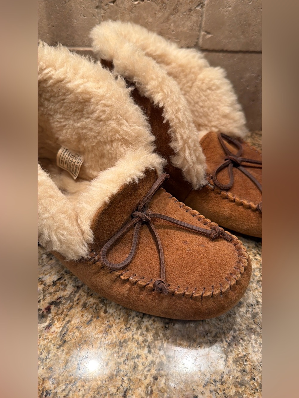 Size-6 Ugg high back fur slippers